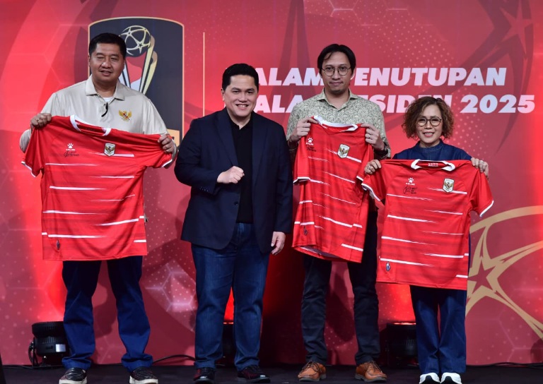 Penutupan Piala Presiden 2025 berlangsung meriah dan penuh energi pada Minggu (12/4) malam. (foto: bagus/kemenpora.go.id)