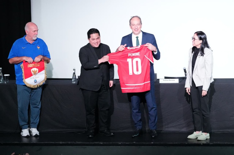 Menpora RI Erick Thohir menegaskan pentingnya diplomasi olahraga dalam memperkuat hubungan antarnegara, khususnya melalui kerja sama Indonesia dengan Prancis dalam pengembangan sepak bola wanita.(foto:Herry/kemenpora.go.id)