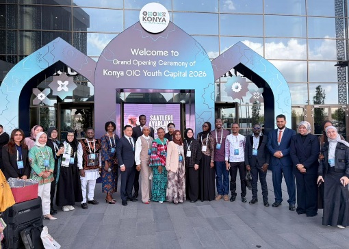 Delegasi Indonesia yang diwakili oleh Ery Alfia Yudha, dan Nur Ghina Muslimah turut menghadiri Grand Opening Ceremony OIC Youth Capital di Selçuklu Congress Center, Konya, Turki 11 Mei 2026.(foto:dok/kemenpora.go.id)