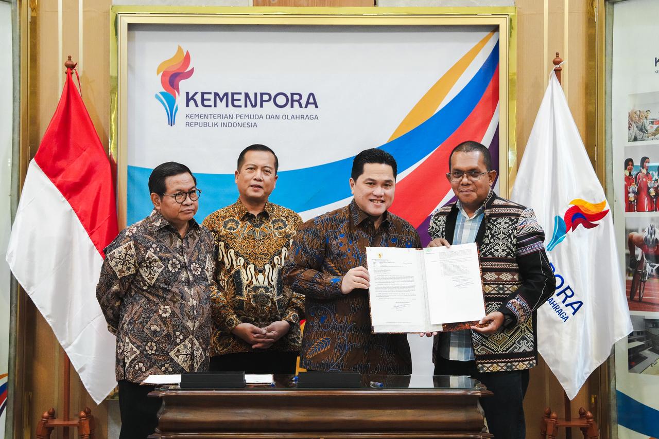 Menpora Erick Serahkan SK Penetapan Tuan Rumah PON XXII Tahun 2028 Kepada DKI Jakarta, NTT, dan NTB