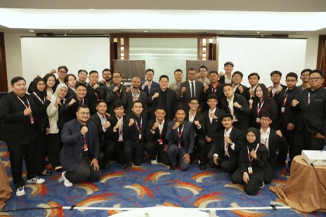Menpora Erick saat menghadiri Garuda Academy Year II 2026 yang baru saja dimulai dalam rangkaian pembelajaran tatap muka CORE 1.0 di Hotel Le Meridien, Jakarta, Kamis (28/7). (foto:Herry/kemenpora.go.id)