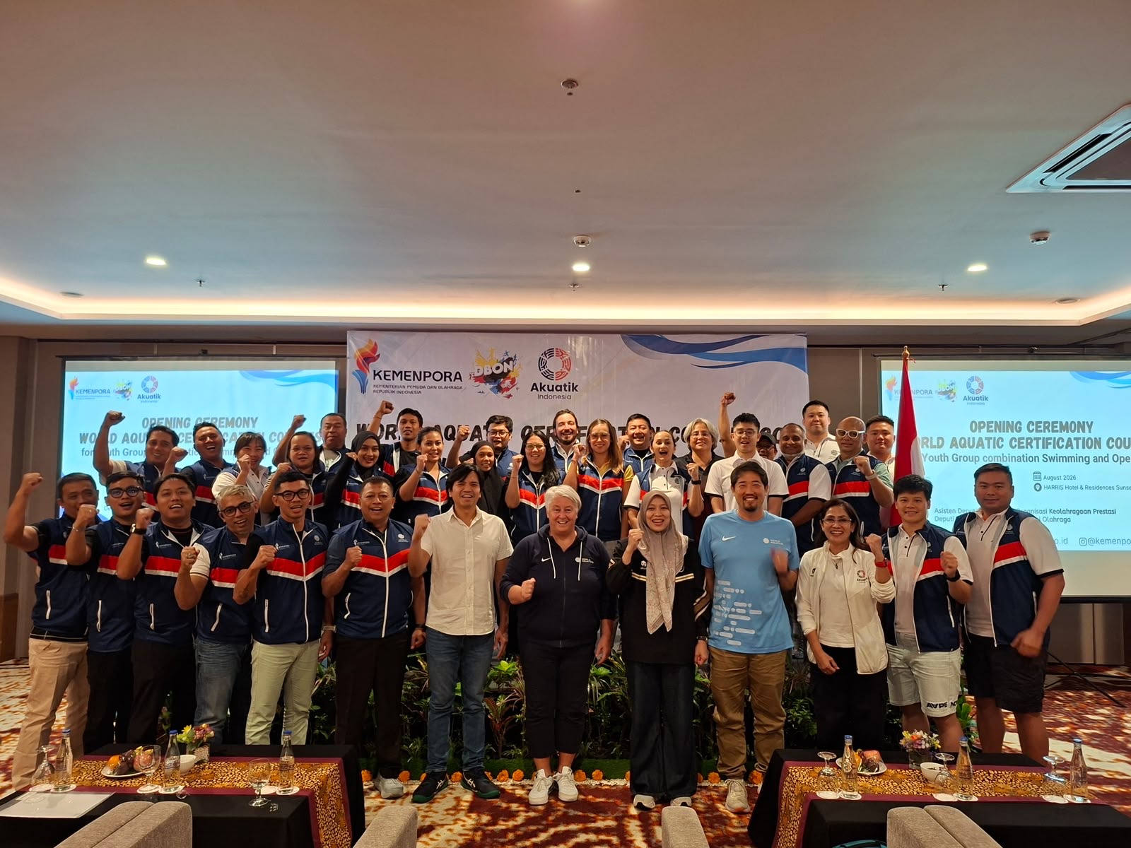 Kemenpora RI bekerjasama dengan Pengurus Besar Federasi Akuatik Indonesia dan World Aquatics menyelenggarakan World Aquatics Certification Course for Youth Group Combination Swimming and Open Water Swimming (OWS) (foto: Kemenpora)