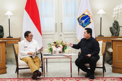 Menteri Pemuda dan Olahraga (Menpora) RI Erick Thohir melakukan pertemuan dengan Gubernur DKI Jakarta Pramono Anung di Balai Kota DKI Jakarta, Senin (10/8) sore. (foto:Andre/kemenpora.go.id)