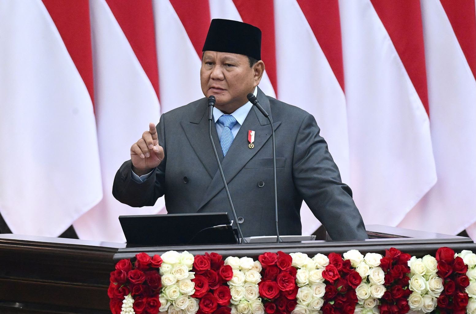 Presiden Prabowo Subianto menilai pembangunan manusia menjadi salah satu perhatian penting pemerintah dalam upaya menyiapkan generasi muda Indonesia yang sehat, cerdas, dan mampu berprestasi. (dok. Istimewa)