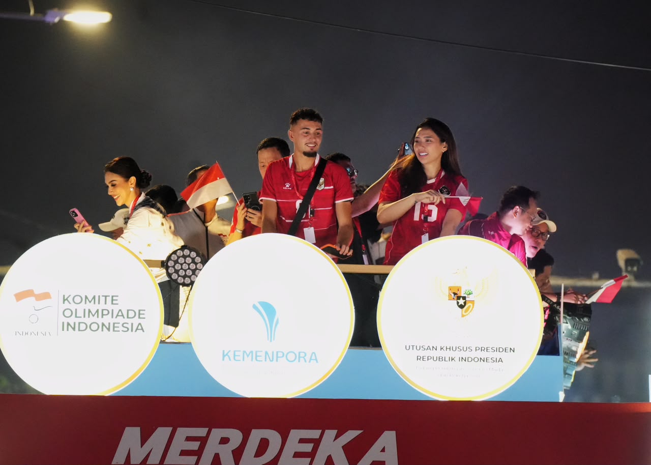 Kemenpora Hadirkan Yolla Yuliana dan Ivar Jenner dalam Karnaval HUT ke-81 RI