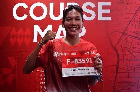 Pelari jarak jauh Indonesia, Odekta Elvina Naibaho, memanfaatkan ajang Merdeka Run 2026 sebagai sarana ujian (try out) untuk persiapan menuju Asian Games 2026.(foto:bagus/kemenpora.go.id)