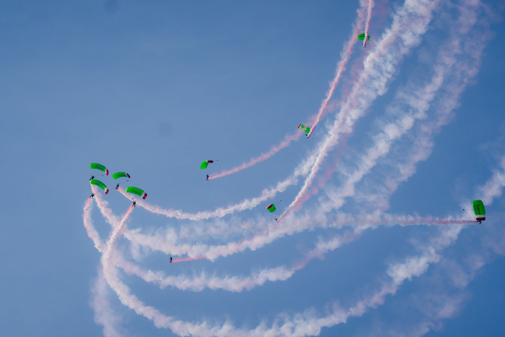 Atraksi Udara Warnai Kemeriahan Merdeka Run 2026, dari F-16 hingga Drone Show