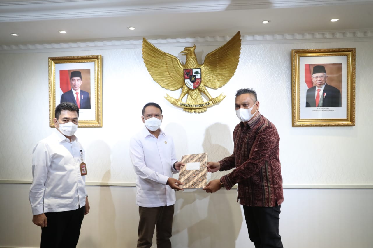 Menpora Amali Terima Bupati Sikka, Sampaikan Aspirasi Pembangunan GOR