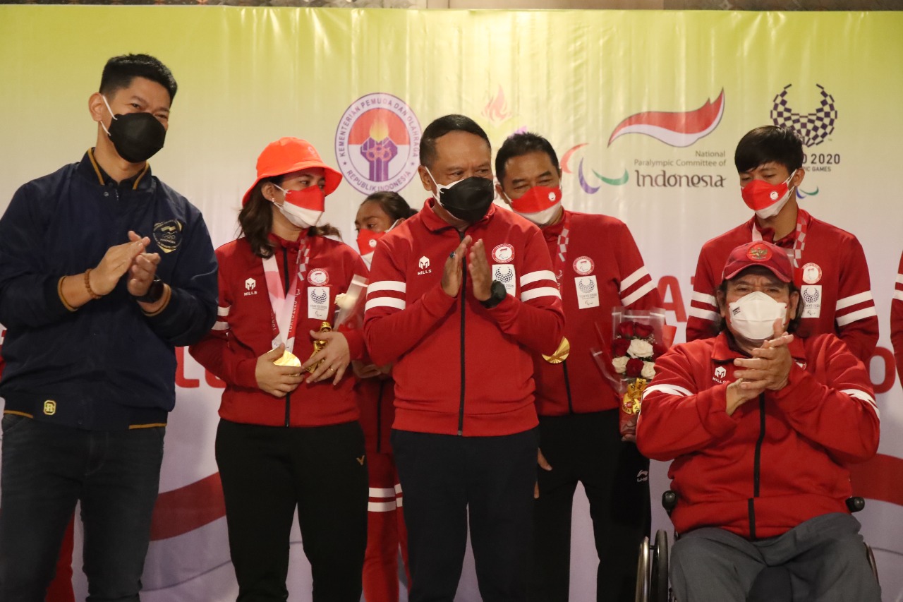 Jemput Kloter Terakhir Tim Paralimpiade Tokyo 2020, Menpora Amali: Saya Bangga Kalian Ukir Prestasi untuk Bangsa