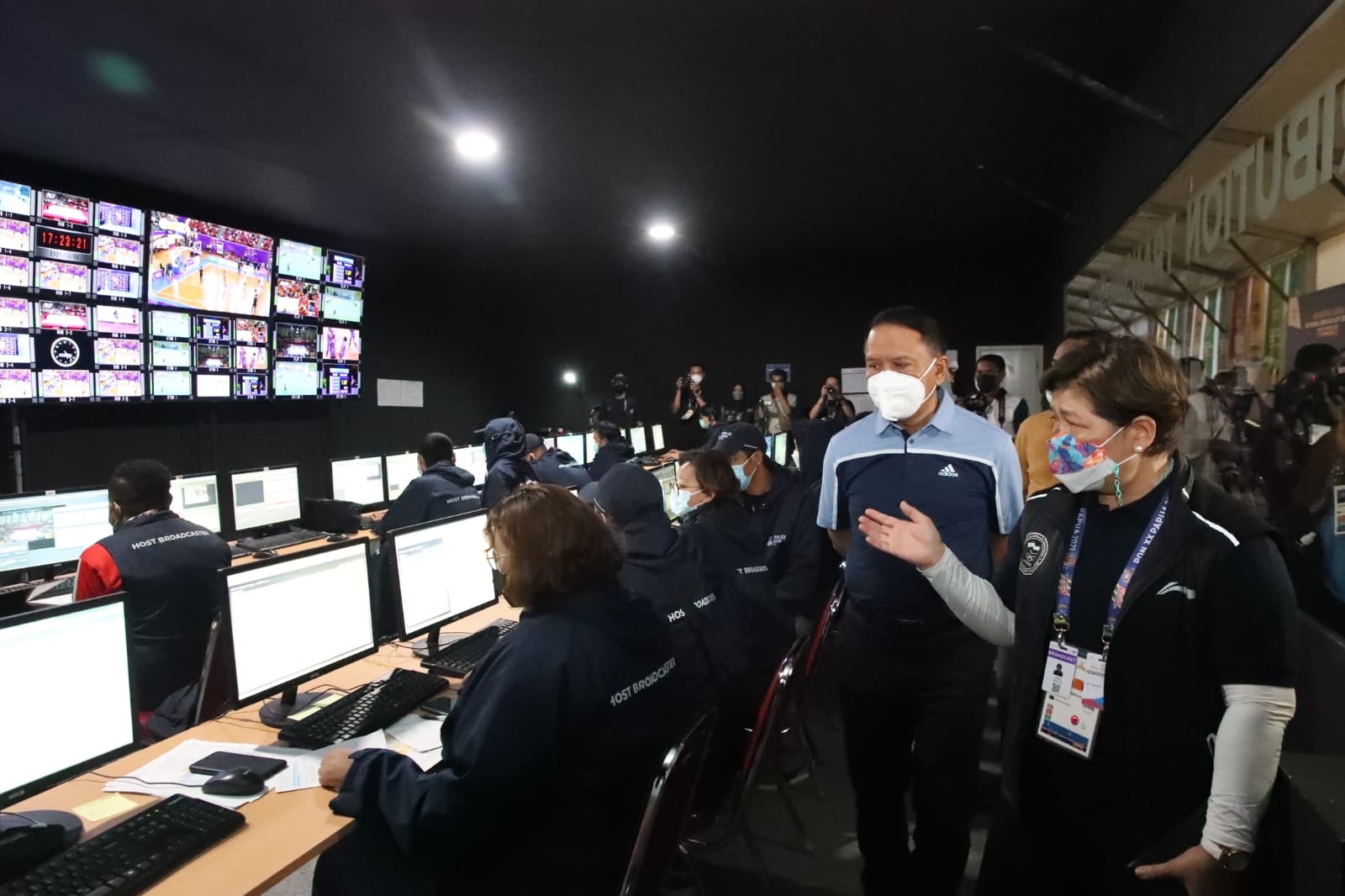 Kunjungi Media Center PON XX Klaster Jayapura, Menpora Amali: Saya Terkaget-kaget, Tak Membayangkan Sebagus Ini