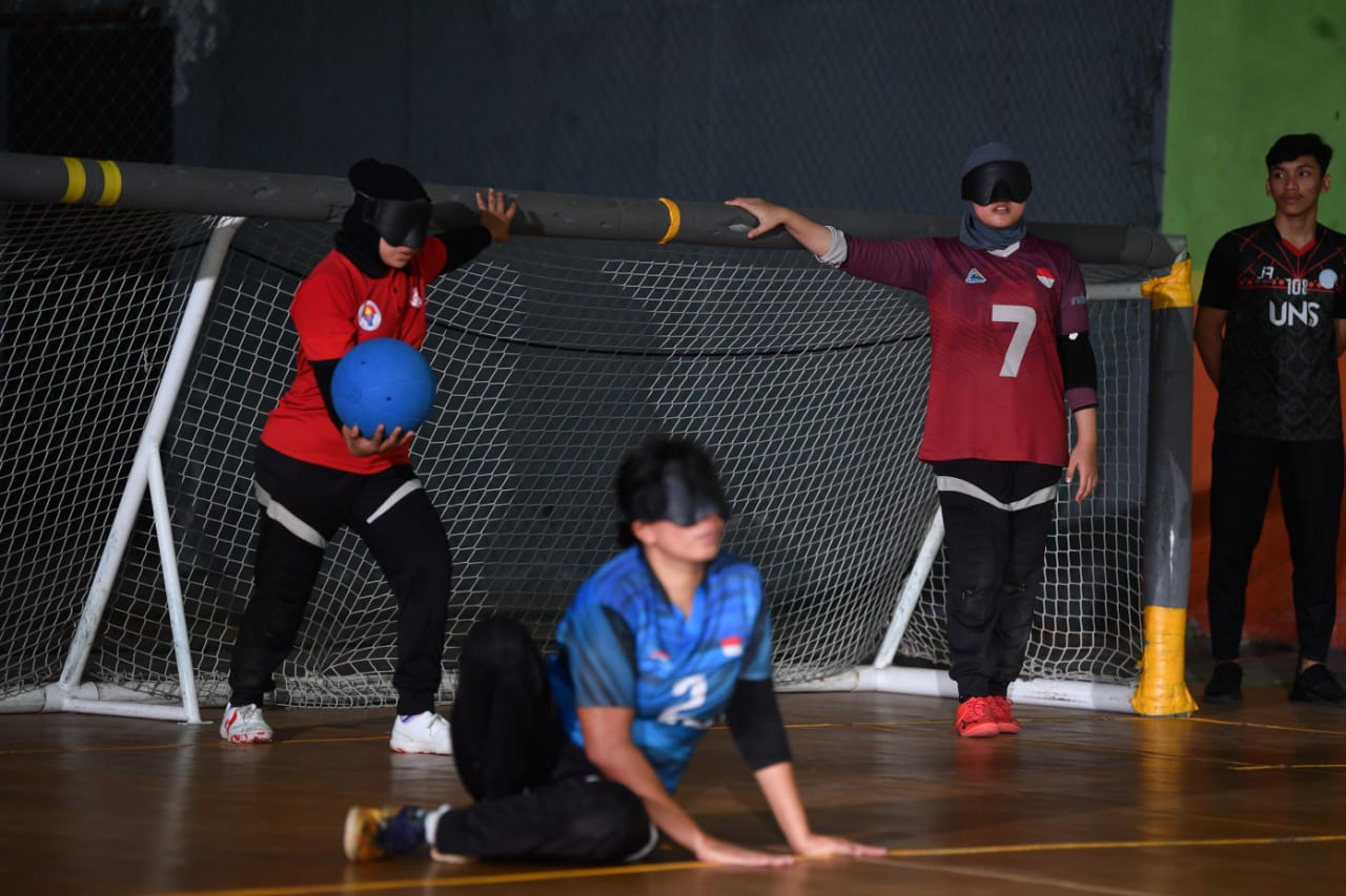 Targetkan Medali Perak di APG Solo 2022,  Tim Para-Goalball Indonesia Fokus Benahi Strategi Ketepatan Menyerang dan Bertahan