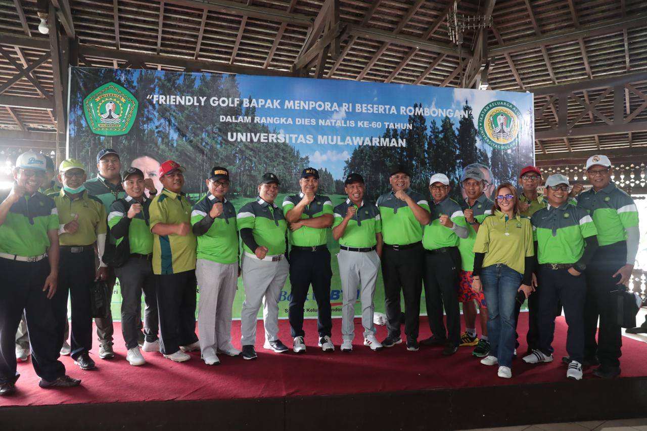 Menpora Amali Ramaikan Friendly Golf Bareng Rektor Dalam Rangka Dies Natalis ke-60 Universitas Mulawarman