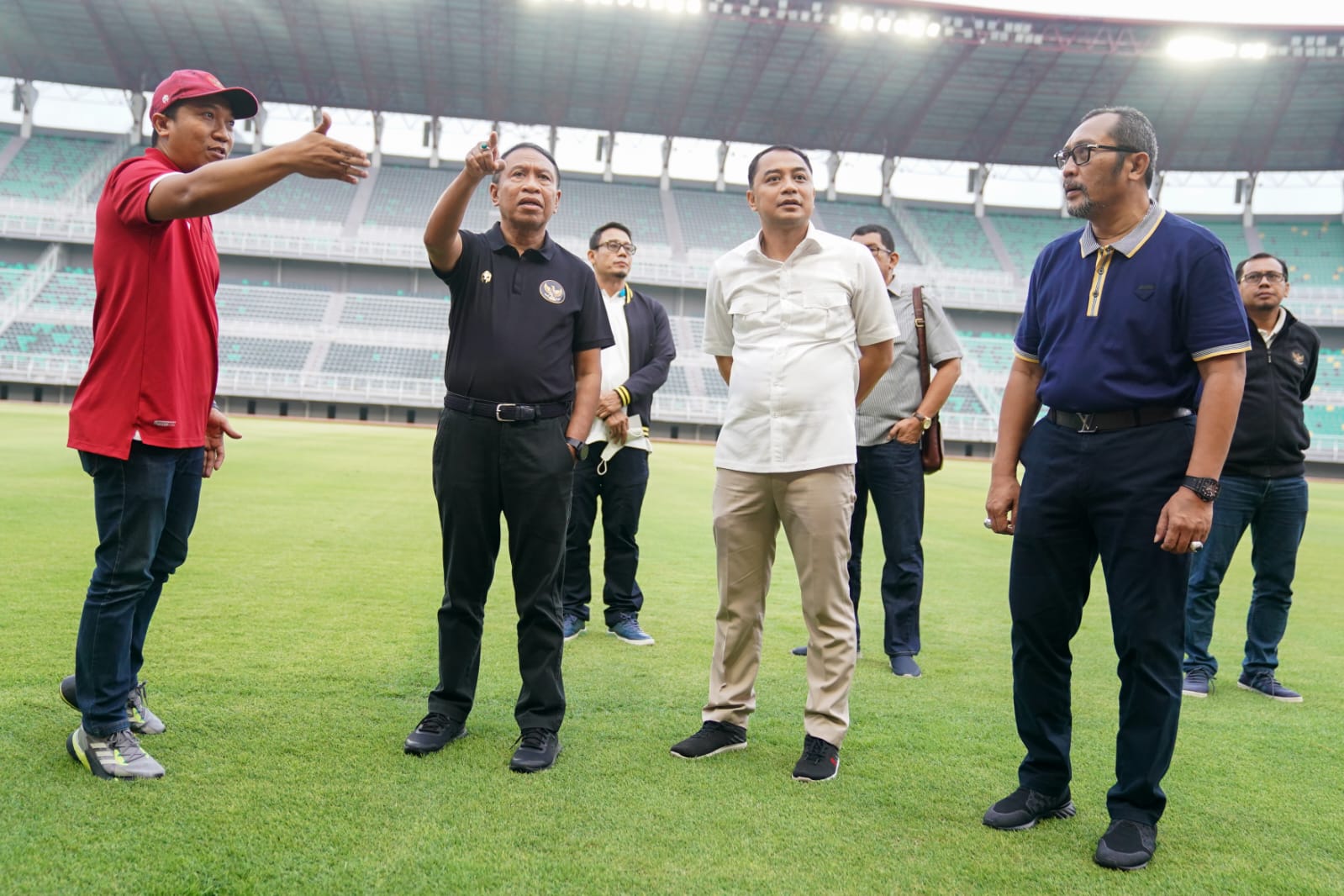 Tinjau Stadion GBT, Menpora Amali Pastikan FIFA Tetap Cantumkan GBT Tempat Penyelenggaraan Piala Dunia U-20