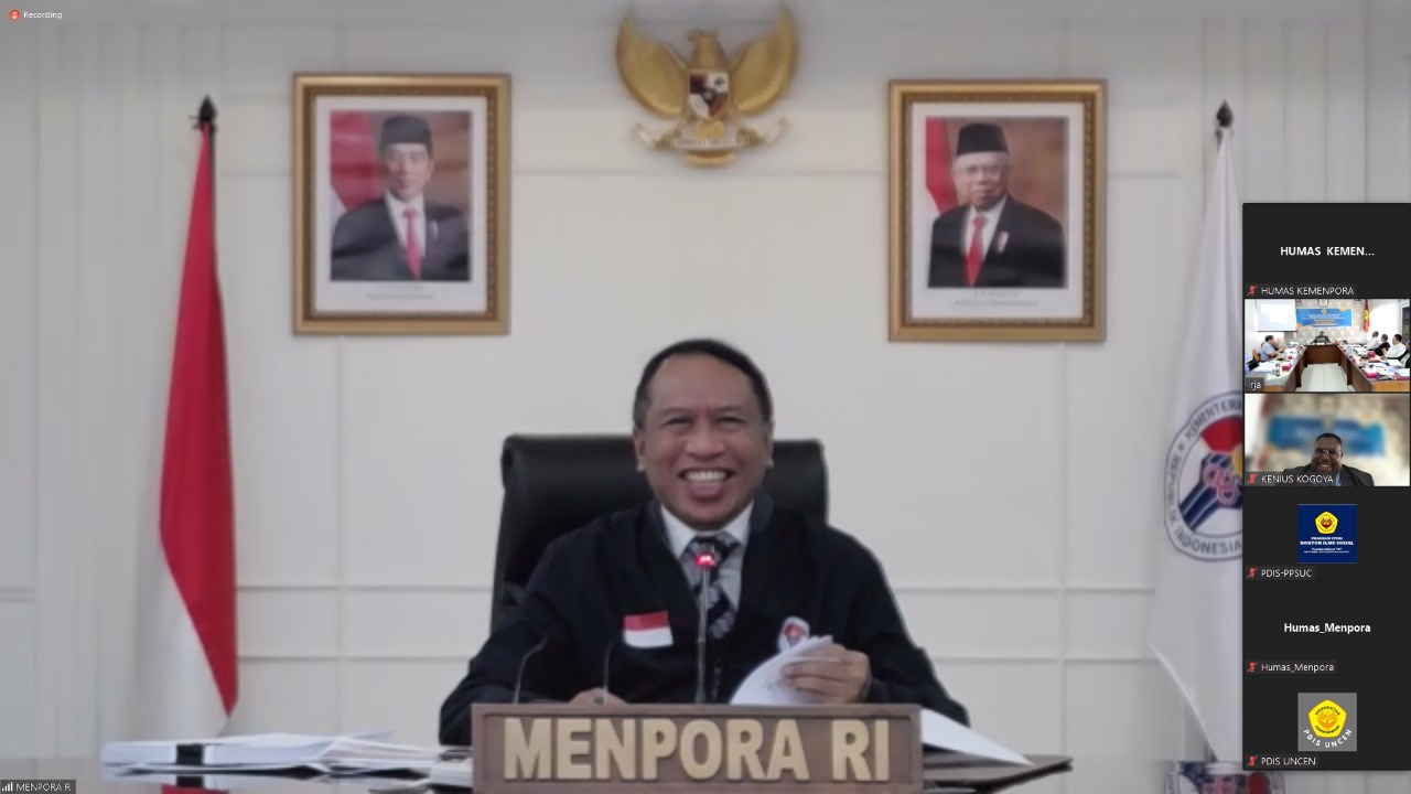 Jadi Penguji Mahasiswa Doktor Universitas Cenderawasih, Menpora Amali Sampaikan Pentingnya PON untuk Bangsa Indonesia
