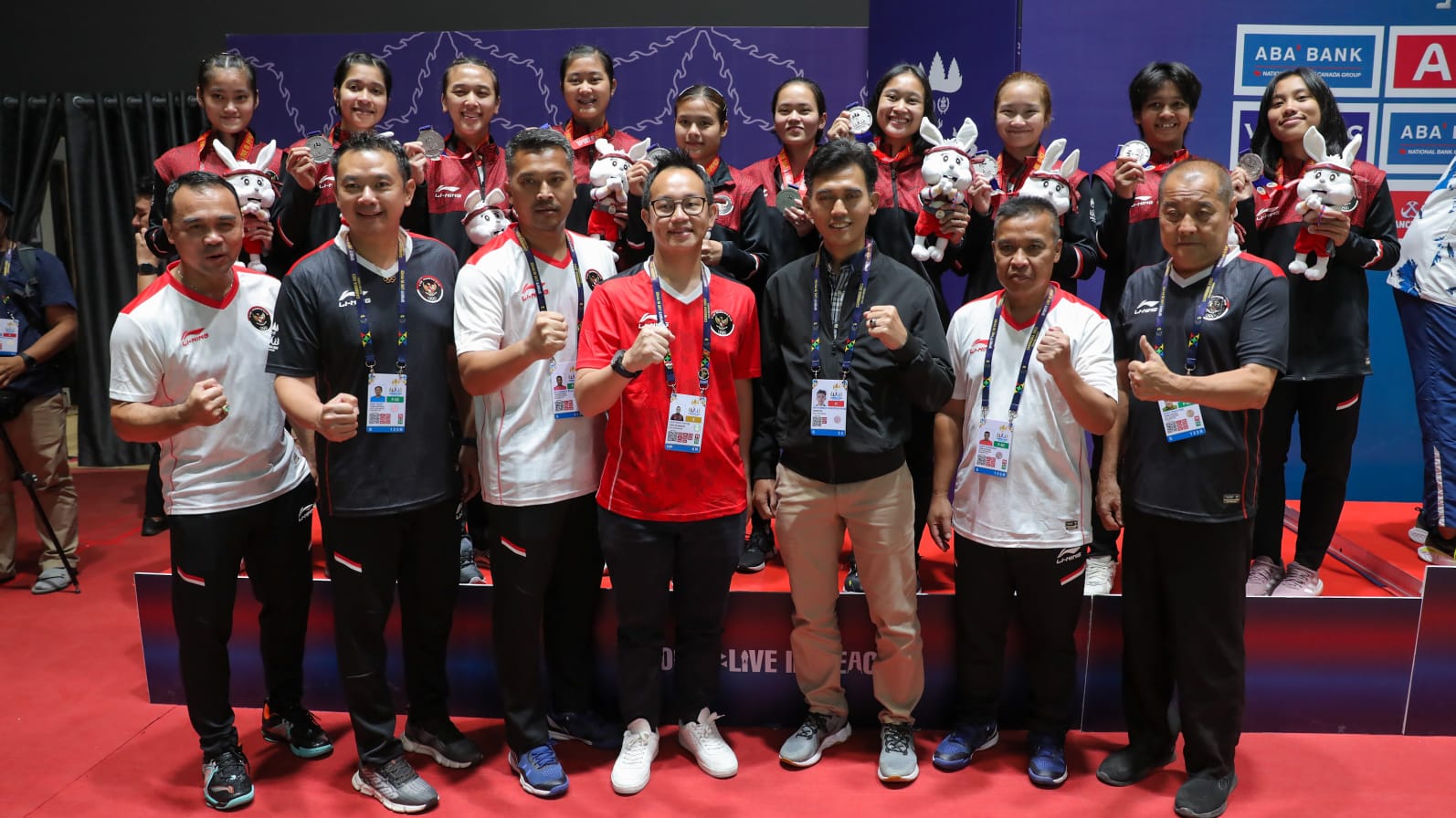 Kemenpora Apresiasi Perjuangan Tim Bulutangkis Regu Putri yang Raih Perak di SEA Games 2023 Kamboja