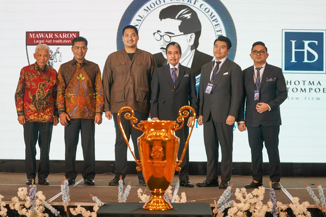 Menpora Dito Dukung Aktivitas Anak Muda Seperti National Moot Court Competition Hotma Sitompoel Trophy 2023