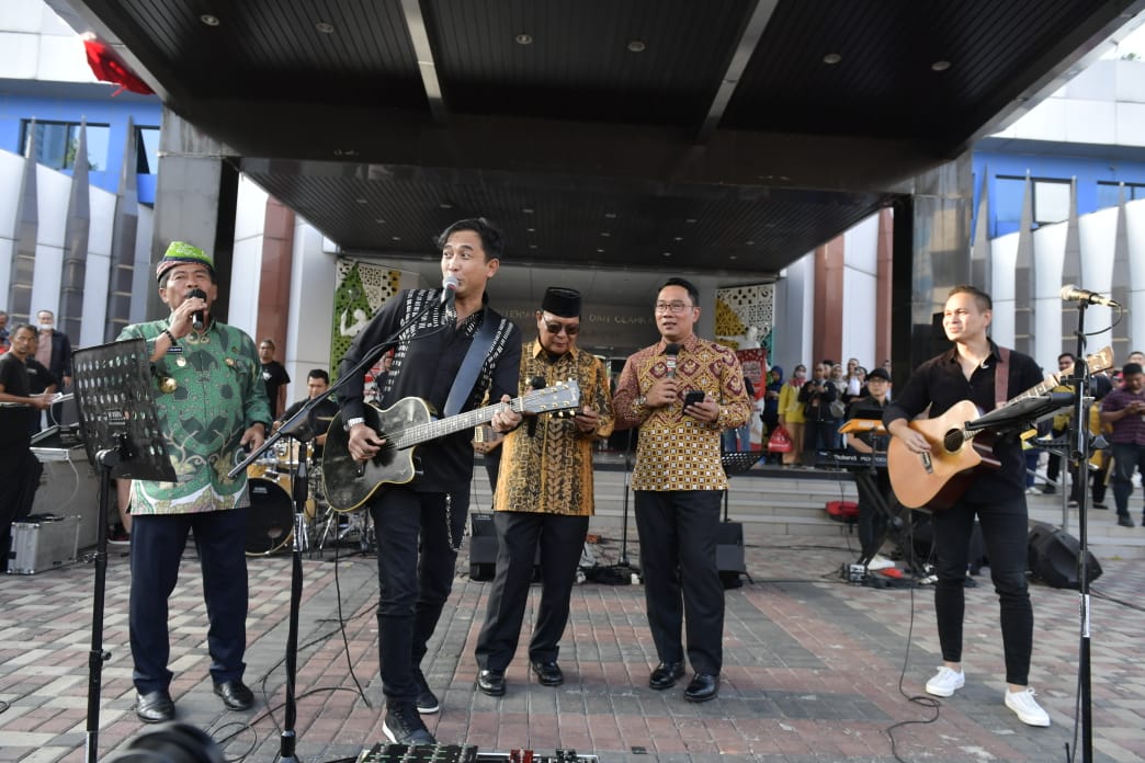 Piyu Padi Meriahkan Acara Anugerah Rencana Aksi Daerah (RAD) Pembangunan Kepemudaan Kemenpora