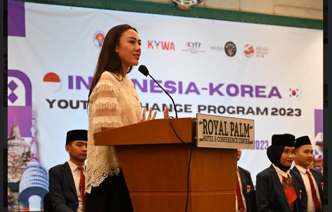 Stafsus Alia Beri Motivasi Peserta Pertukaran Pemuda Indonesia Korea di Jakarta