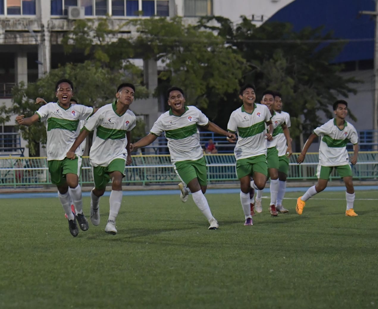 Pelatih Puji Semangat Juang Tim Sepak Bola SKO Kemenpora Usai Ditahan Imbang Suphan Buri Sports School FC
