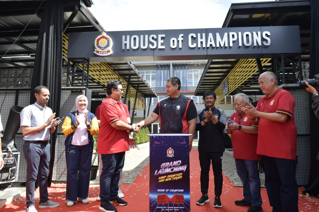 Menpora Dito Apresiasi Akademi Sepak Bola ASIOP, Berharap Bantu Pengembangan Timnas Sepak Bola Indonesia