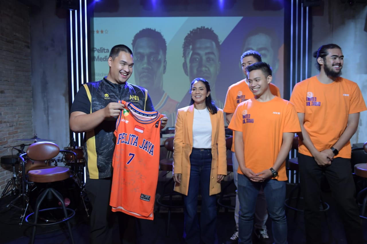 Menpora Dito Bangga Klub Basket Pelita Jaya Tampil di Ajang Basketball