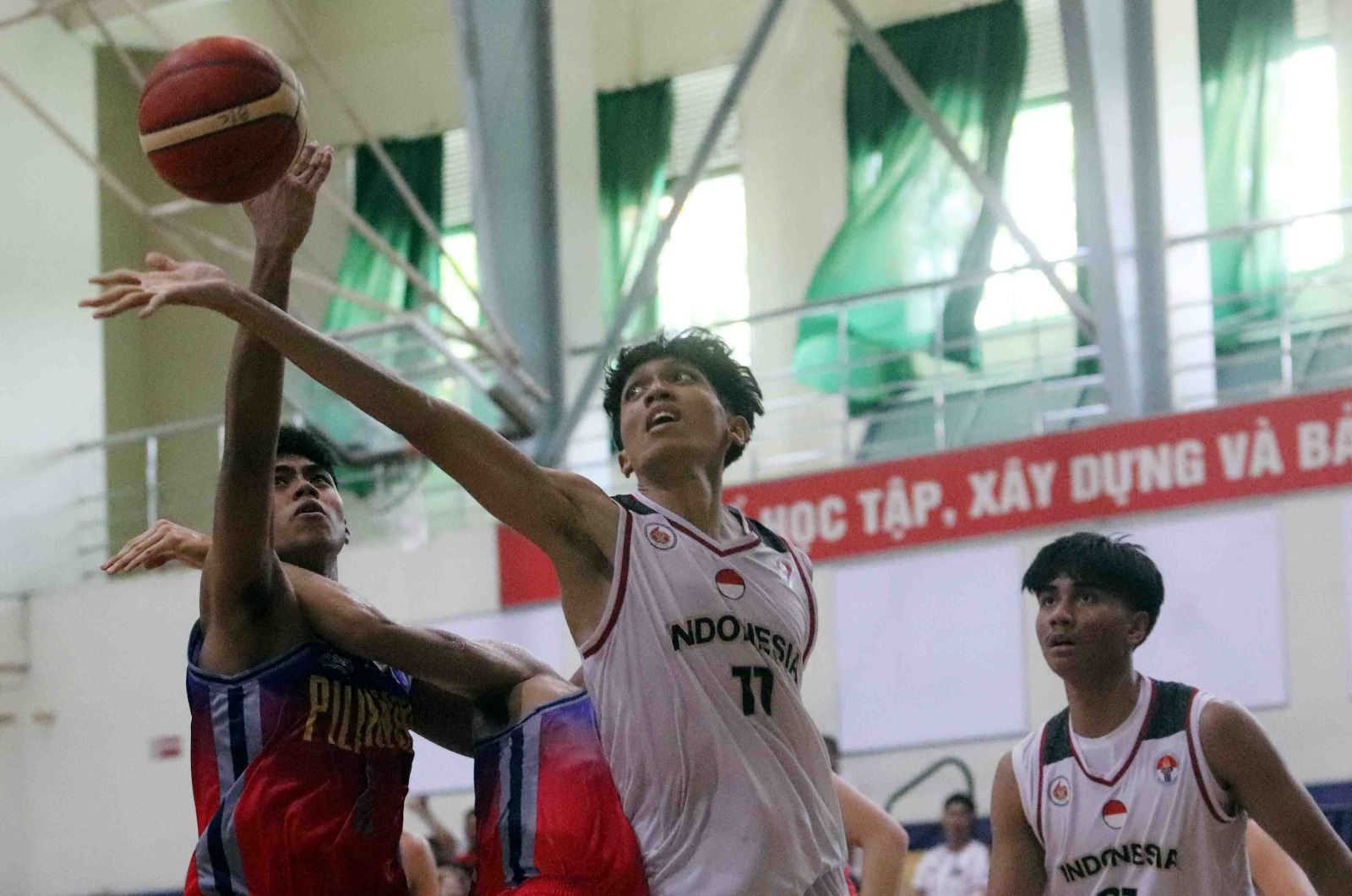 Kalah Dari Filipina 57-65, Tim Bola Basket Putra Pelajar Indonesia Masih Tunjukkan Progres di ASEAN Schools Games 2024