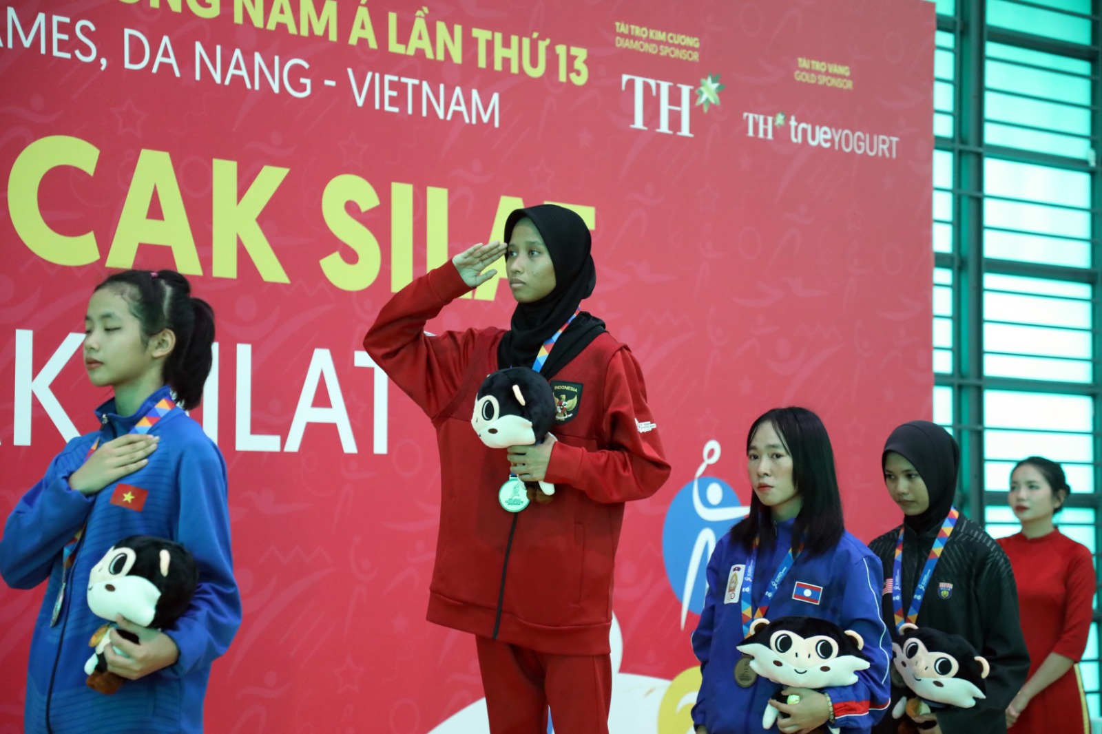 Terharu Ukir Emas Pertama di ASG 2024, Pesilat Rizka Maulida Persembahkan untuk Orang Tua