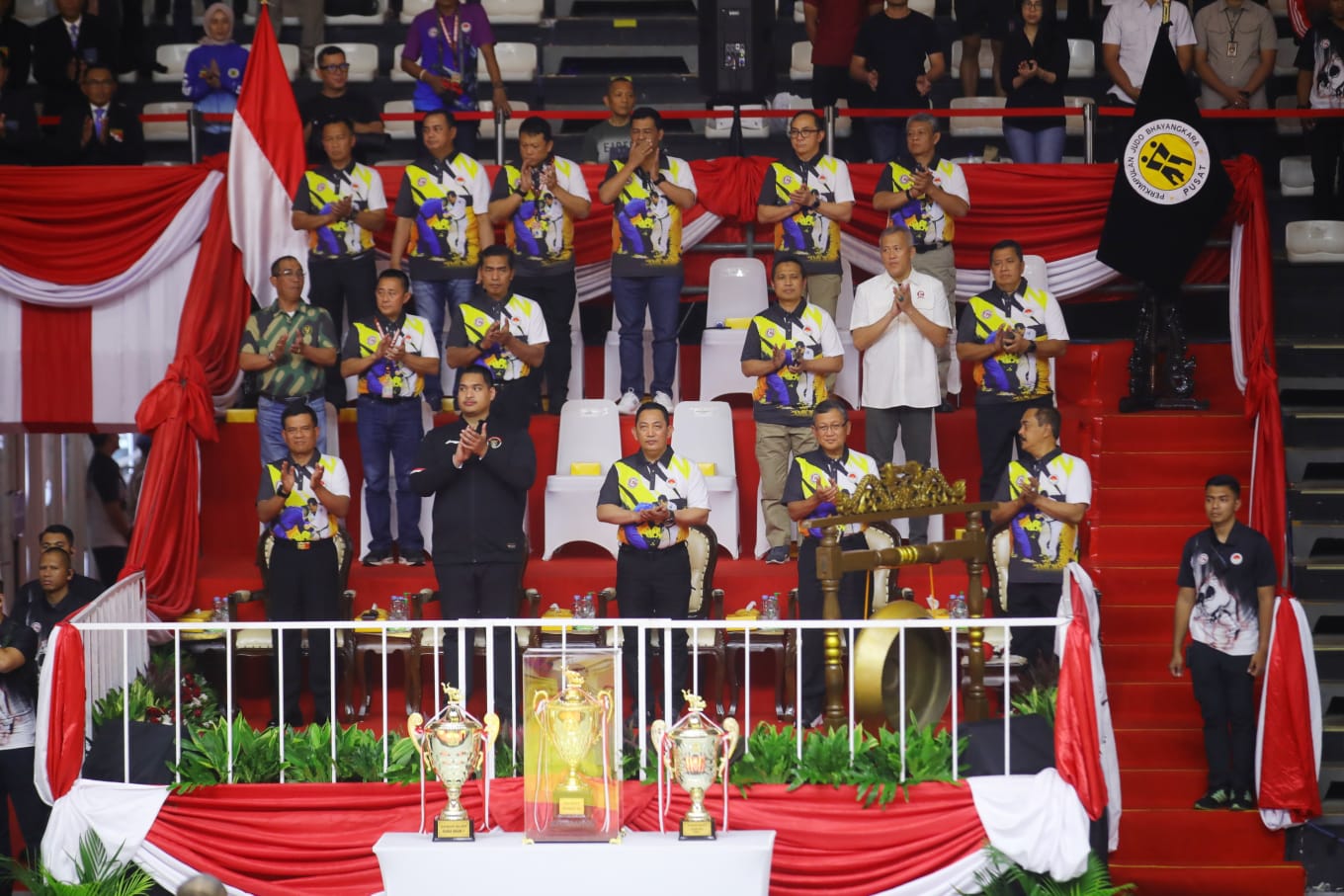 Menpora Dito Dampingi Kapolri Buka Kejurnas Judo dan Bela Diri Kapolri Cup 2024