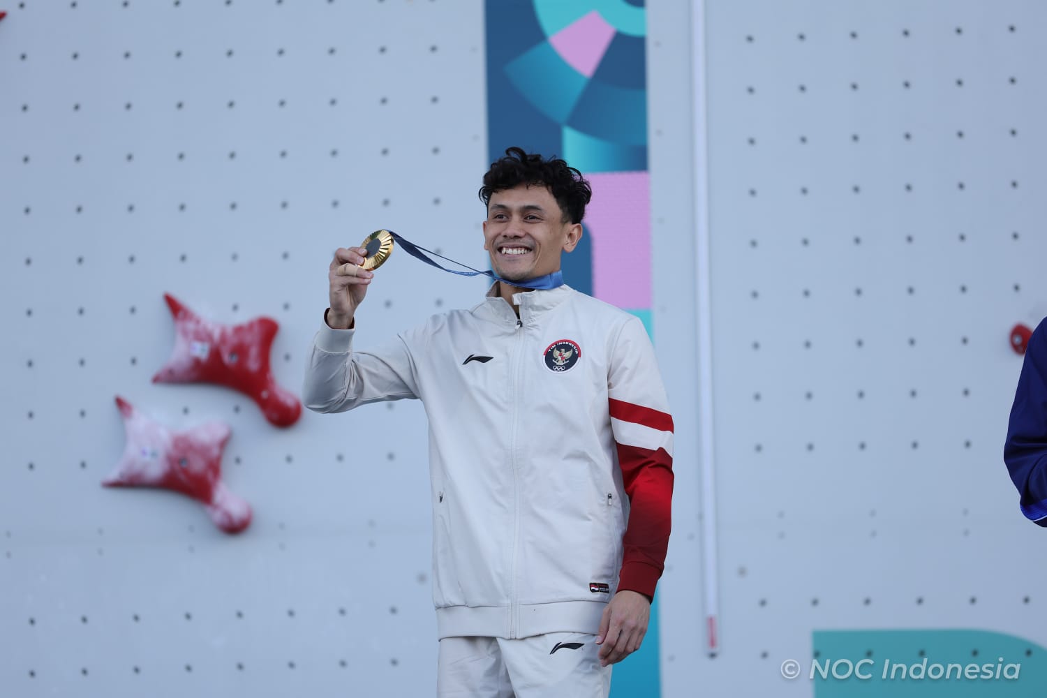 Veddriq Leonardo Berhasil Persembahkan Medali Emas Pertama Indonesia di Olimpiade 2024 Paris