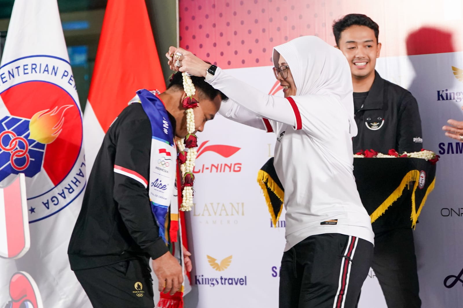 Kemenpora Sambut Kepulangan Lifter Eko Yuli Irawan Usai Berjuang di Olimpiade 2024 Paris