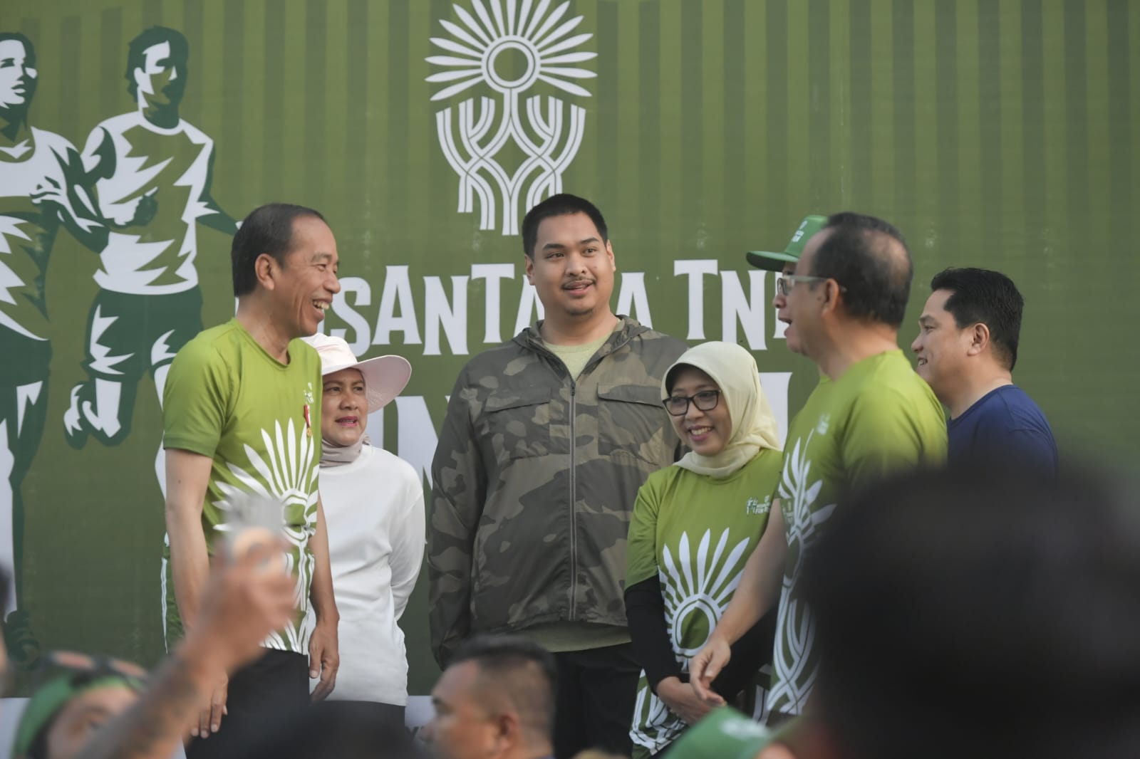 Diikuti Banyak Masyarakat, Menpora Dito Apresiasi Nusantara TNI Fun Run 2024 di IKN