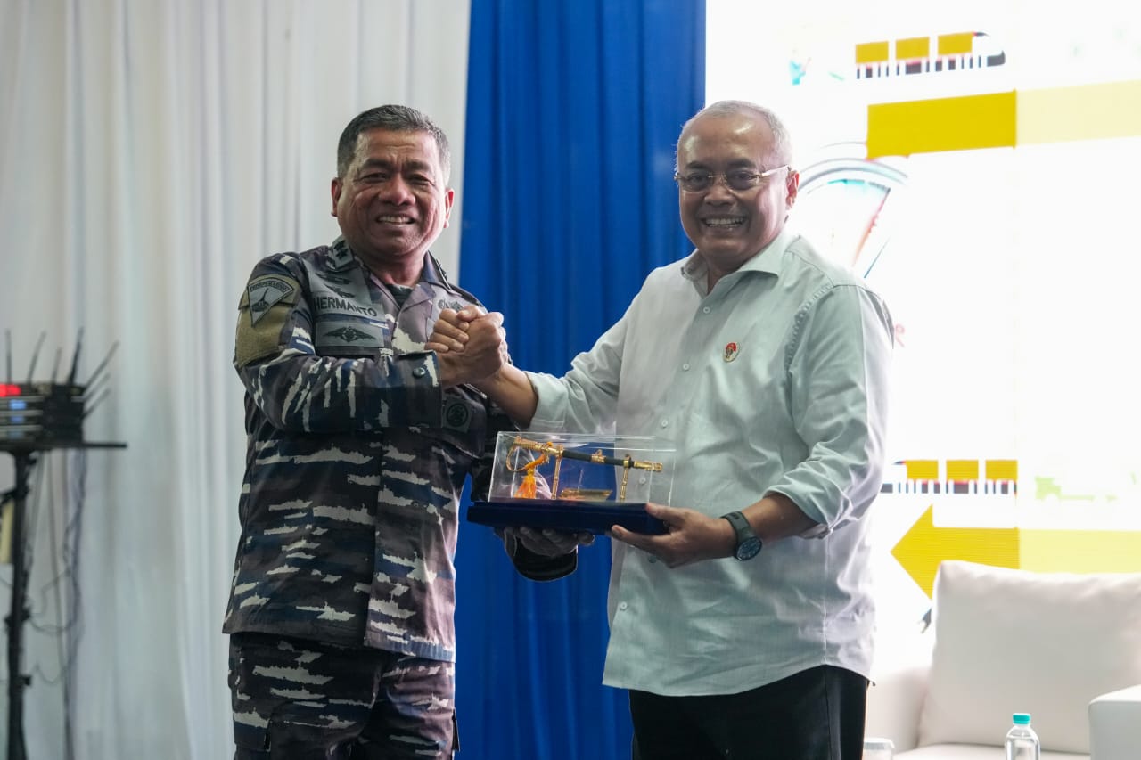 Kemenpora Harap Sailing Camp 2024 TNI AL Membuat Pemuda Semakin Cinta Tanah Air Menuju Indonesia Emas 2045