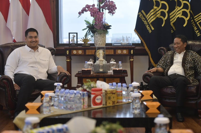 Menpora Dito bertemu Menteri Hukum: “Siap Support Demi Kejayaan Olahraga Indonesia!