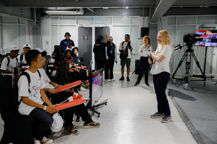 Beri Edukasi, Nilai Sportivitas dan Kenalkan Industri Otomotif untuk Siswa, ITDC dan Dorna Sport Gelar Riders MotoGP Go To Schools