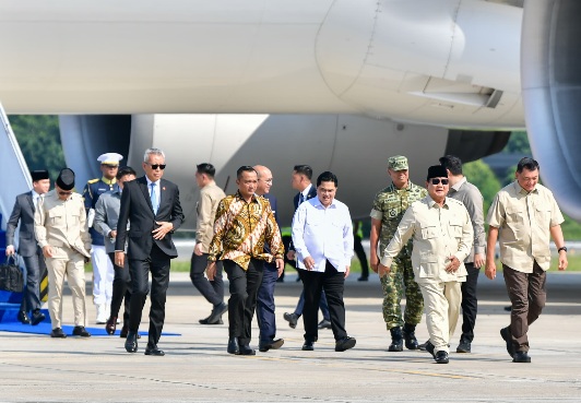 Menpora Erick Sambut Kedatangan Presiden Prabowo Seusai Hadiri KTT Perdamaian Gaza
