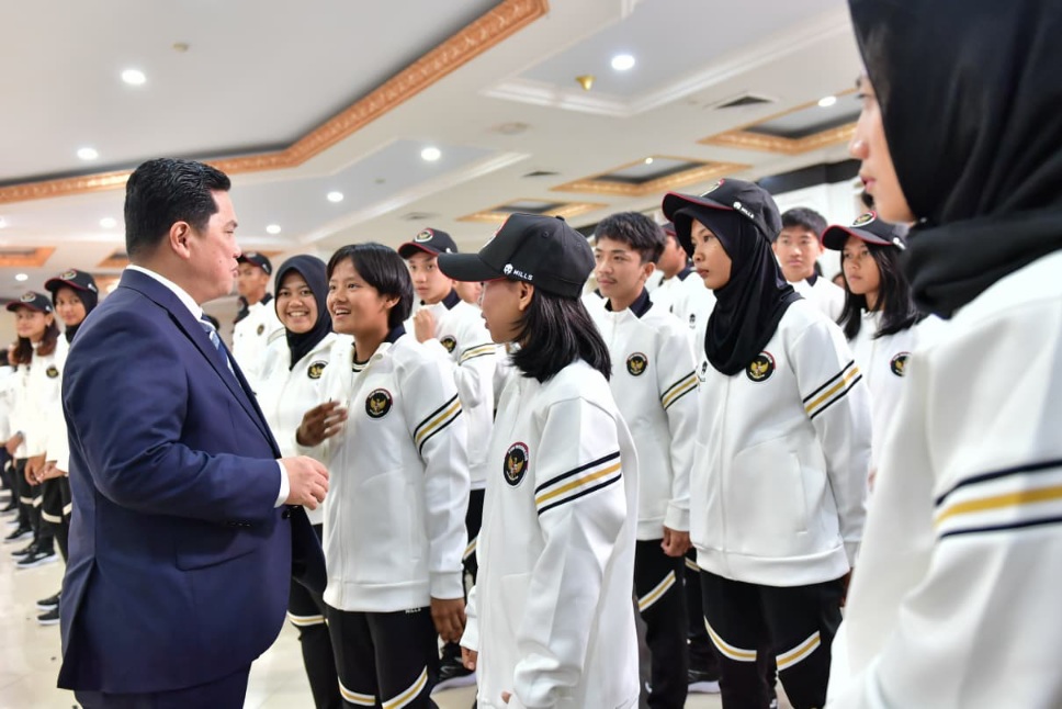 Lepas Timnas Indonesia ke 3rd Asian Youth Games dan 6th Islamic Solidarity Games 2025, Menpora Erick: Pesan Bapak Presiden, Berikan yang Terbaik