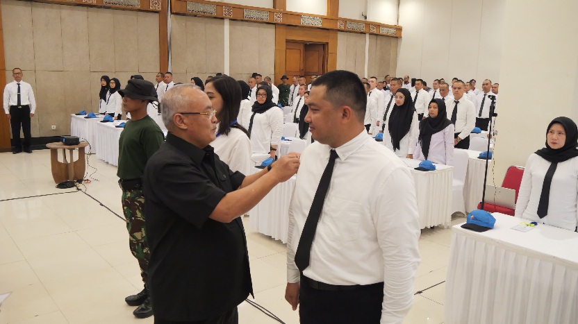 Sesmenpora Buka Orientasi PPPK, Tekankan Pentingnya Kreativitas dan Disiplin Pegawai