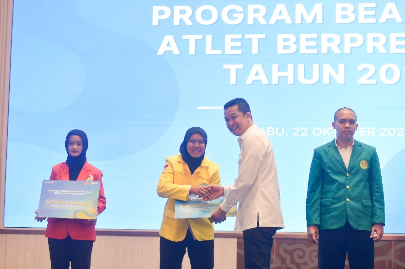 Hadiri Peluncuran Beasiswa Atlet Berprestasi 2025, Wamenpora Taufik: Wujud Nyata Komitmen Pemerintah Mendukung Para Atlet