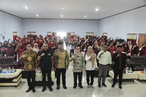 Kemenpora Gelar Kuliah Kewirausahaan Pemuda di Sofifi, Dorong Semangat Mandiri dan Kreatif
