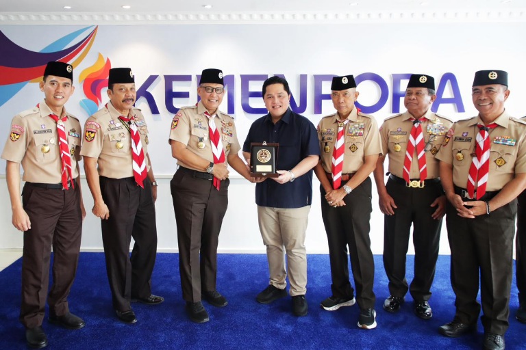 Menpora Erick Sinergikan Program Kemenpora dengan Program Kwarnas Hingga Lahirkan Saka Olahraga