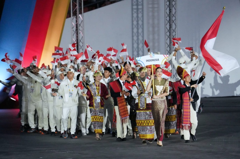 Aura Anggun dan Gagah Busana Nusantara di Opening Ceremony SEA Games 2025 Thailand