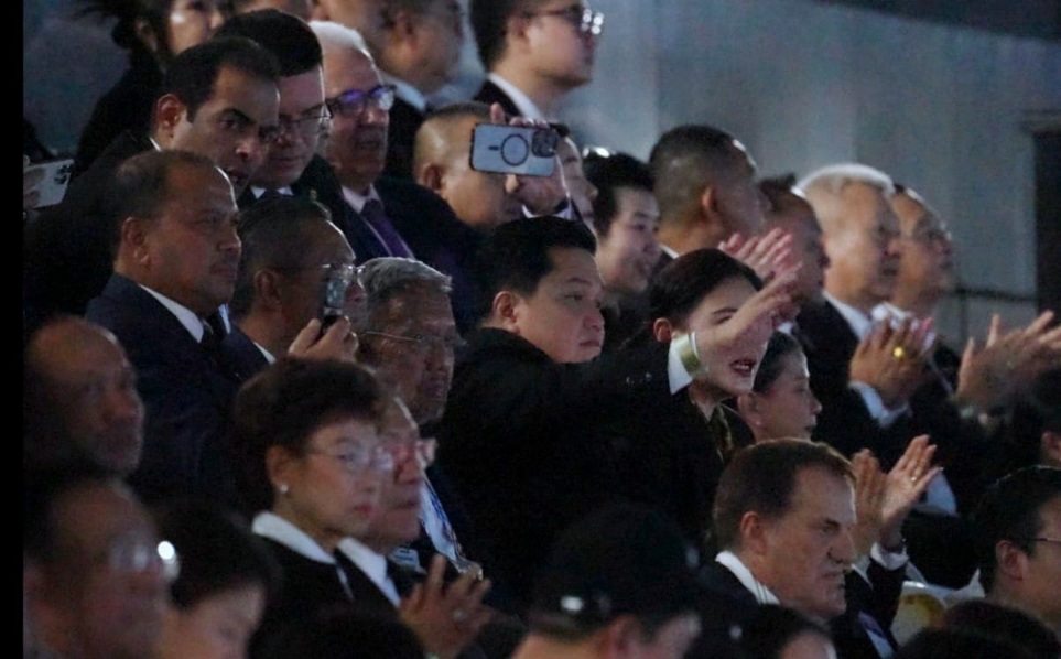 Hadir di Opening Ceremony SEA Games 2025 Thailand, Menpora Erick Beri Semangat Atlet Indonesia
