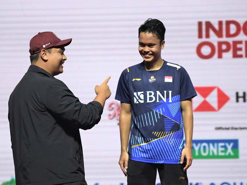 Saksikan Laga Penutup Indonesia Open 2023, Menpora Dito Bangga Perjuangan Ginting
