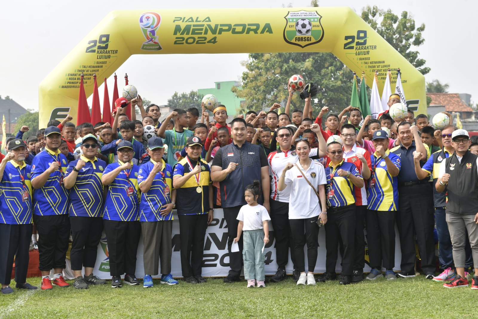 Menpora Dito Buka Festival Sepak Bola Piala Menpora-Forsgi II 2024